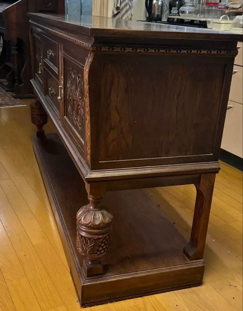 クラシック　木製　キャビネット　アンティーク