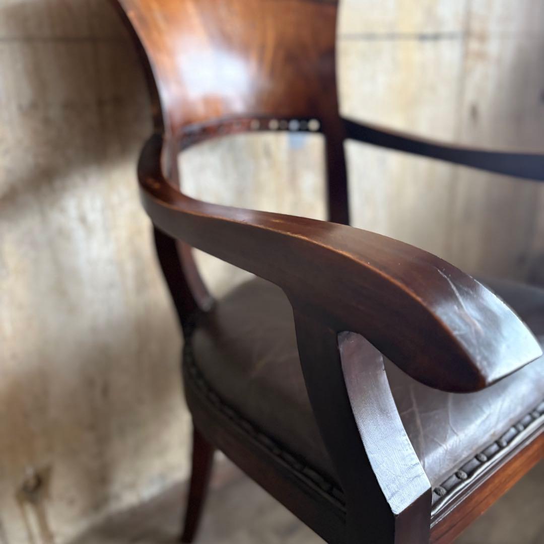 エスニックスタイル　レザーシート アームチェア ヴィンテージ　①