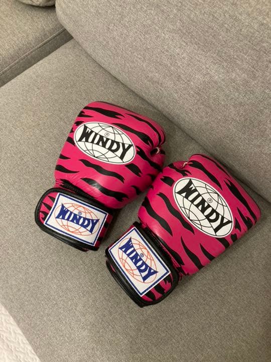 超希少！ピンクゼブラ柄8ozグローブ