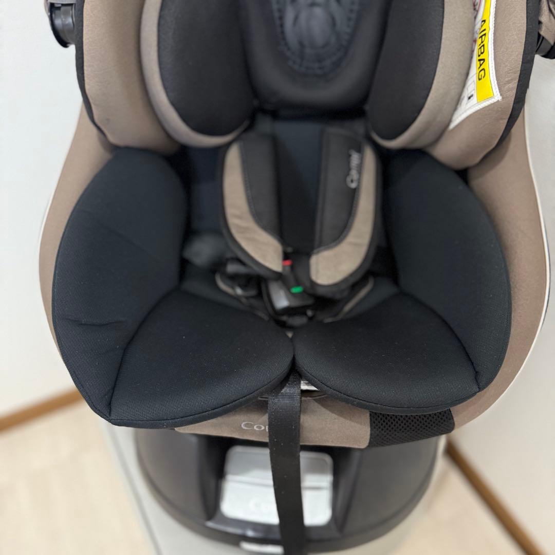 【美品】コンビ ネルーム エッグショック チタングレー NC-520