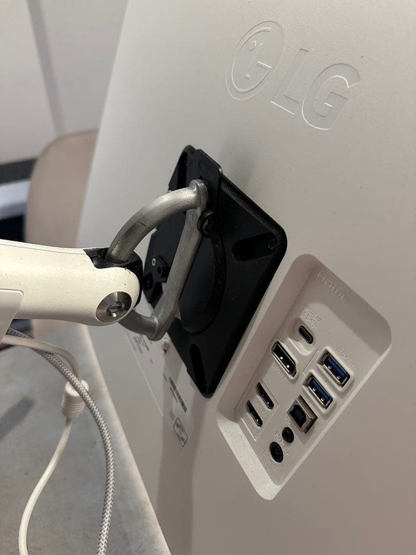 HermanMiller Floモニターアーム トップマウントクランプ