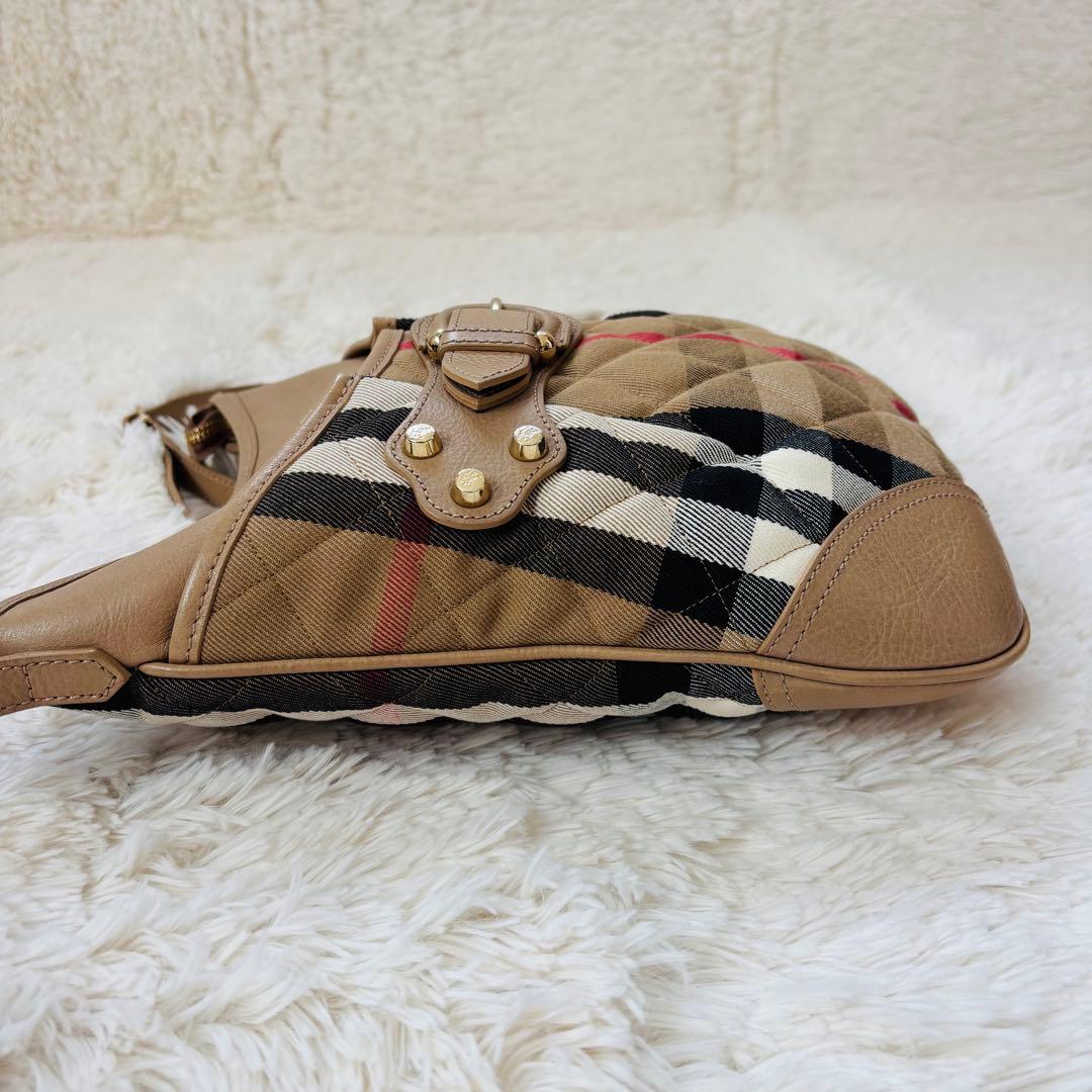 超美品 Burberry ショルダーバッグ キルティング ノヴァチェック
