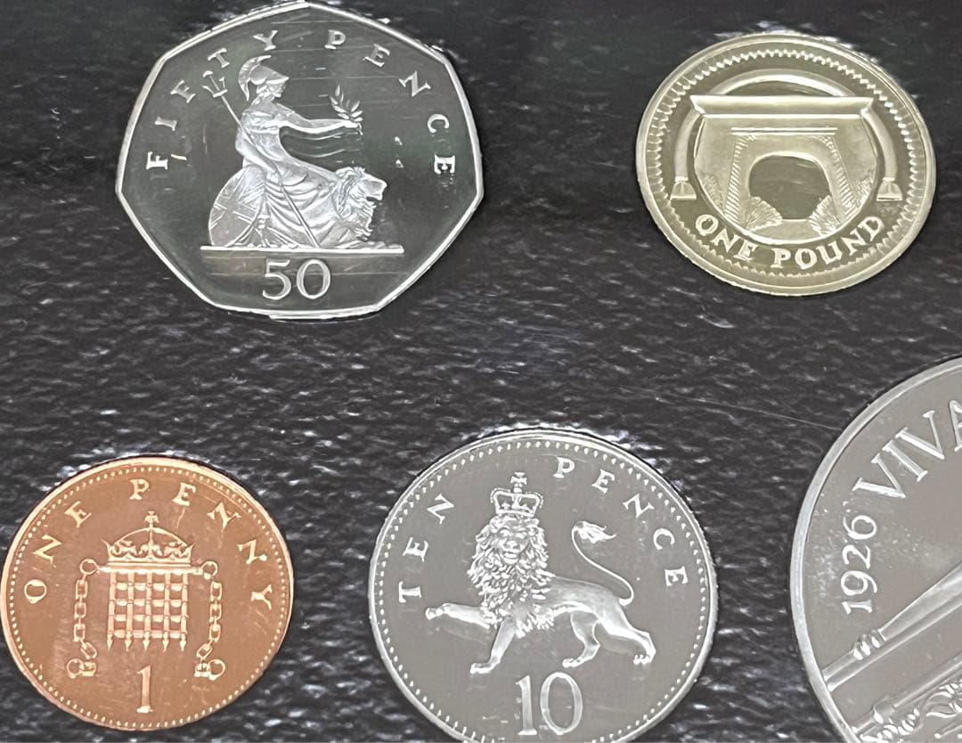 2006年 イギリス 13枚 プルーフ硬貨セット 箱付