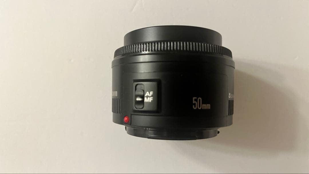 Canon EF 50mm f/1.8 レンズ