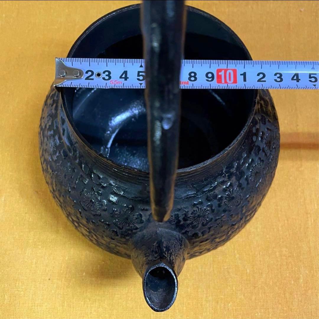 早い者勝ち‼️名器 岩鋳 大きい 鉄瓶 満水2.8ℓ お茶 囲炉裏 南部鉄器 鋳鉄