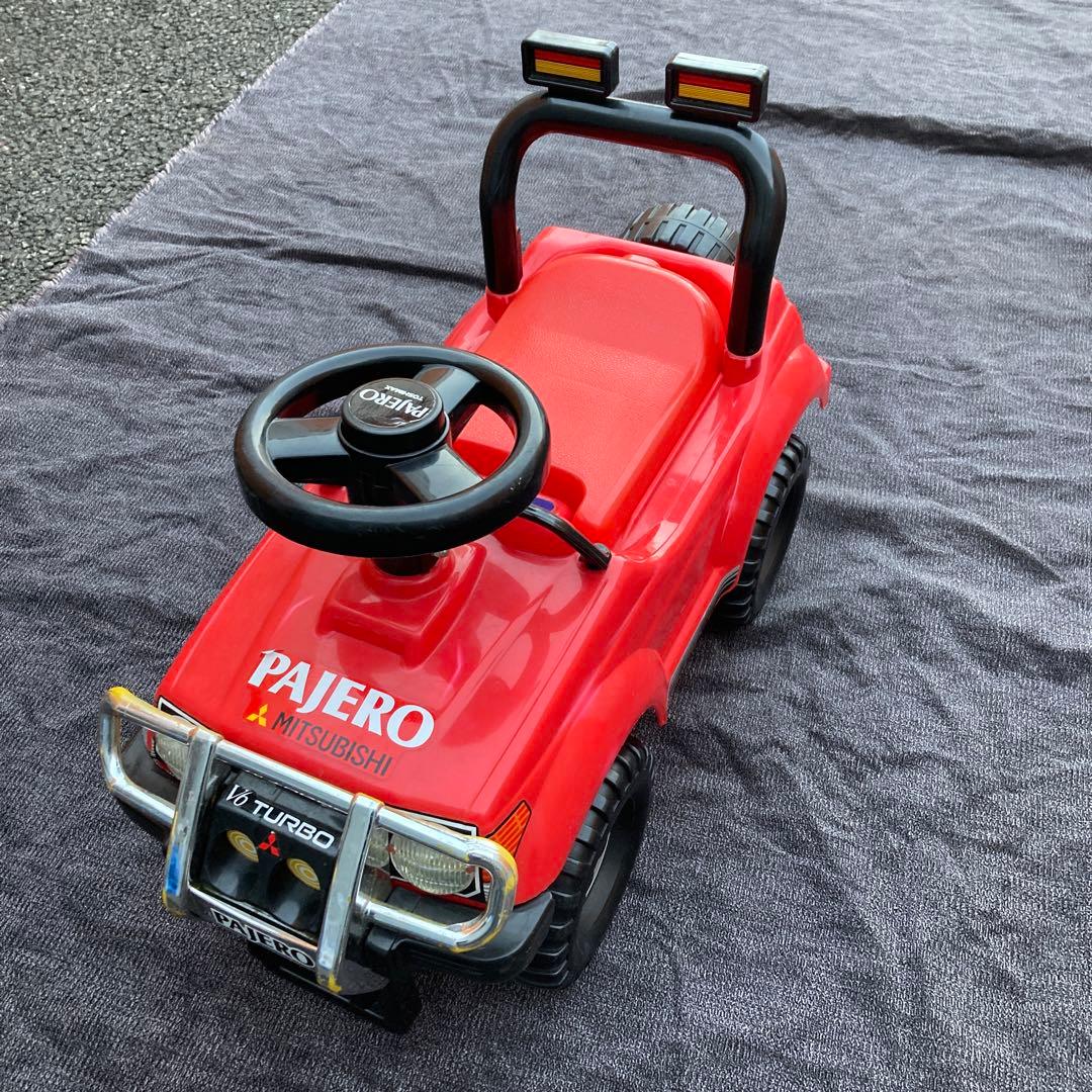 三菱 パジェロ 足蹴り 自動車 レトロ