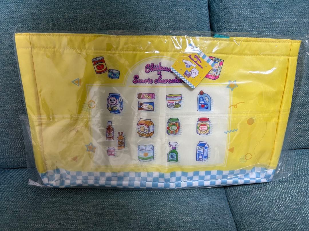 ちいかわ×サンリオキャラクターズ レジかごバッグ　イエロー