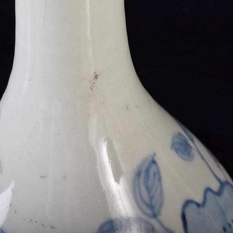 朝鮮美術　李朝　染付　蝙蝠花文　徳利　長顎瓶　時代箱付　M　R8385