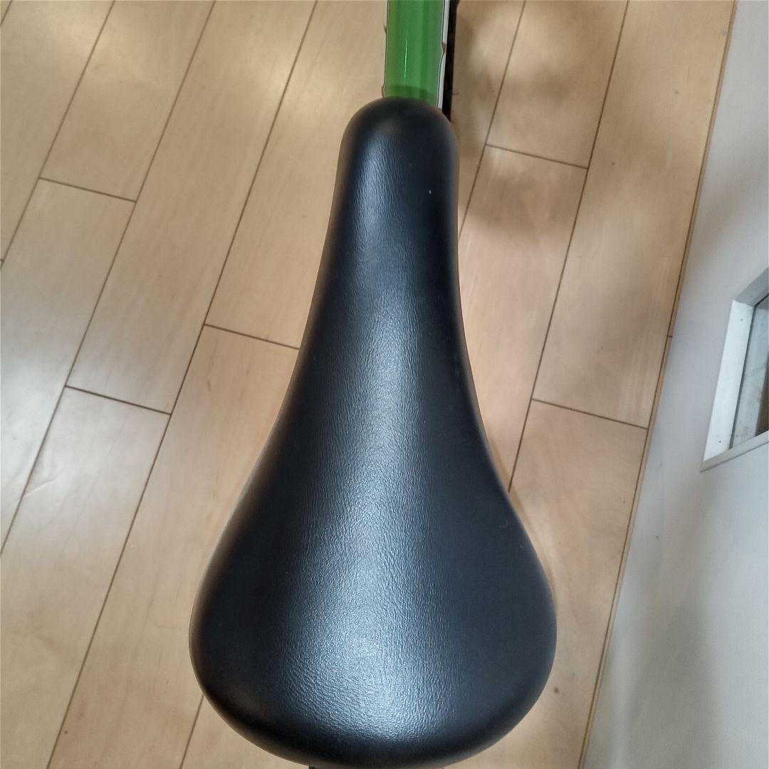 ストライダー カスタム グリーン キックバイク