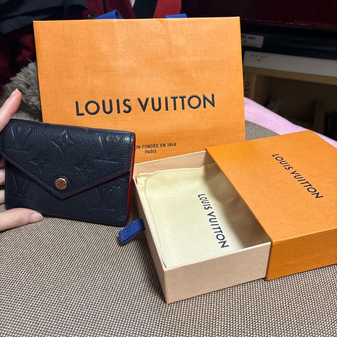 お値下げ中⭐︎ルイ・ヴィトン　アンプラント　ポルトフォイユ・ヴィクトリーヌ