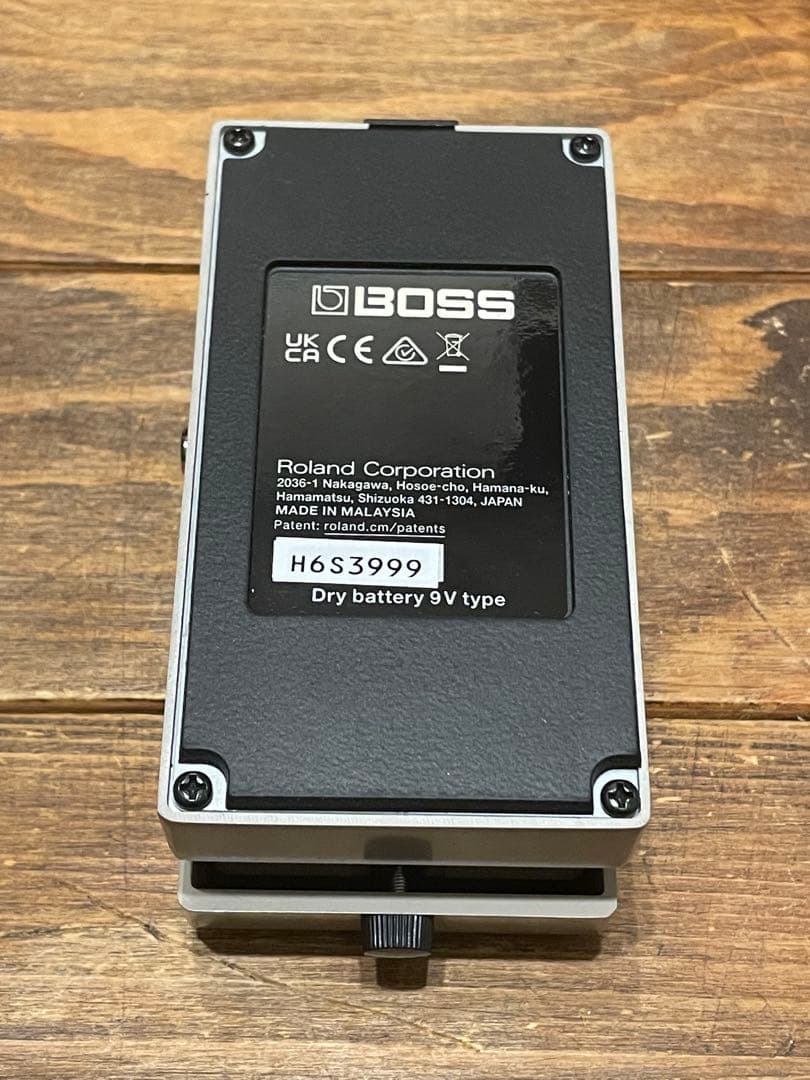 新品未使用　10月末店頭購入品　 BOSS GE-7