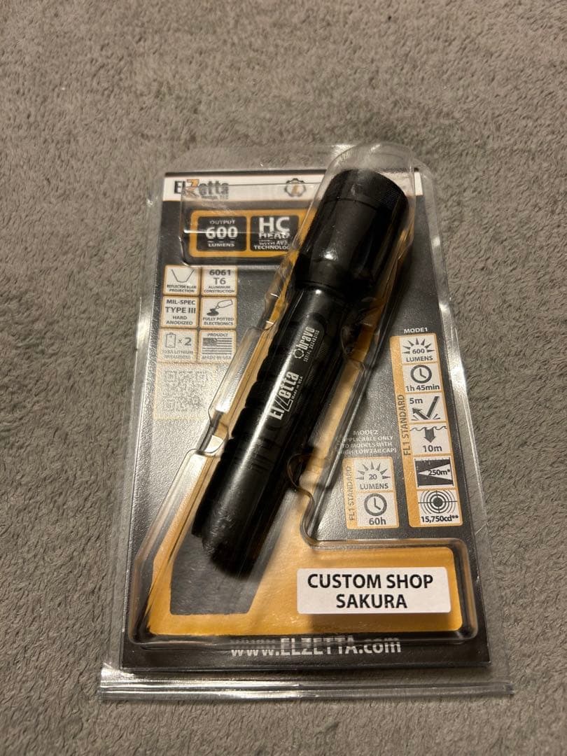 Elzetta Bravo-Sakura model-　フラッシュライト