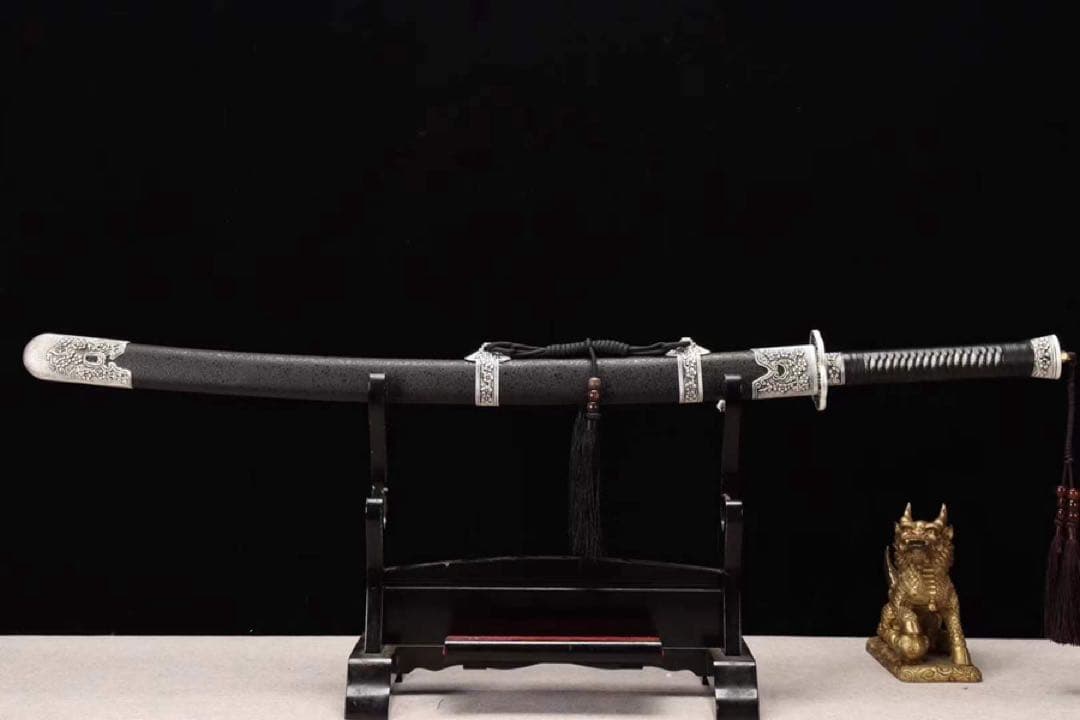 雁翎刀 黒石目鞘 模造刀 舞踊刀 武具 本牛革柄巻 コレクション刀剣