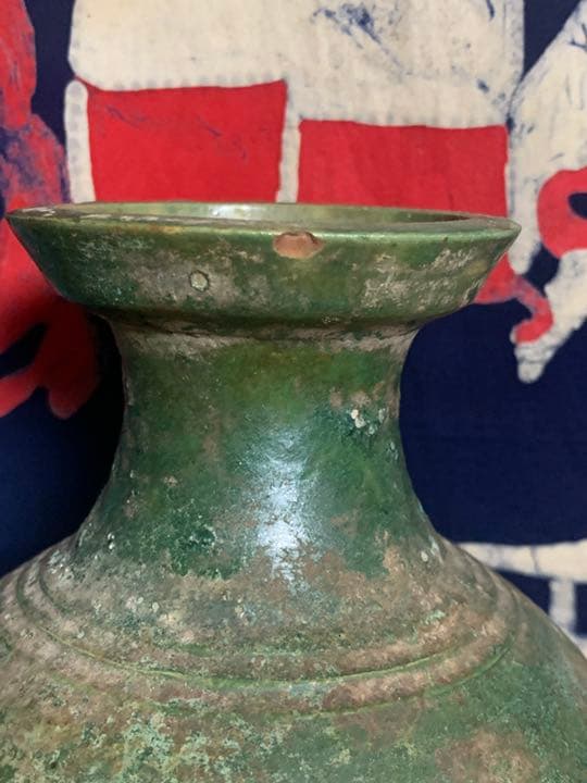 アンティーク　中国？緑釉　壺 銀化 唐物 時代物　出土品？
