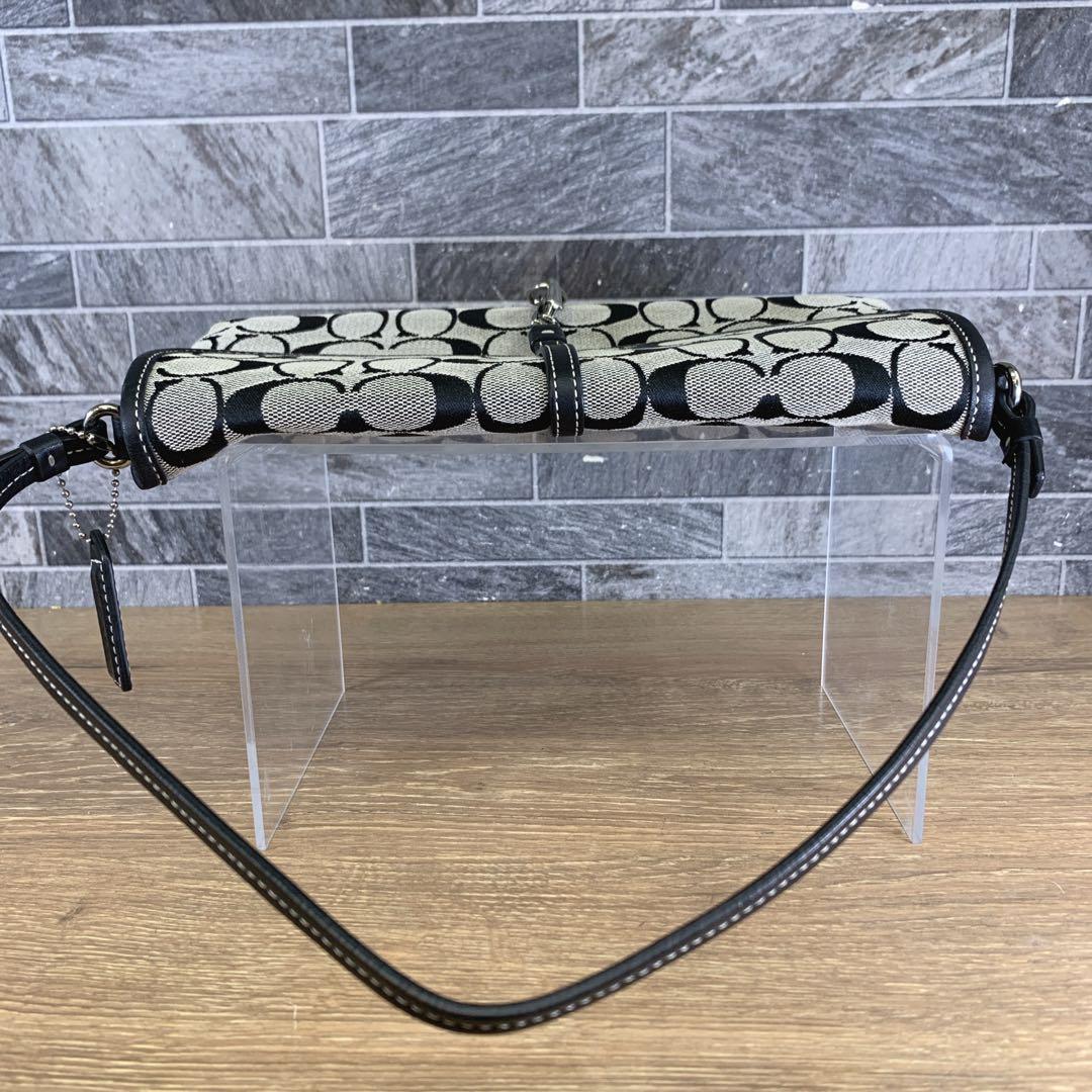 FROM JAPAN公式アカウント01　COACH シグネチャー ワンショ