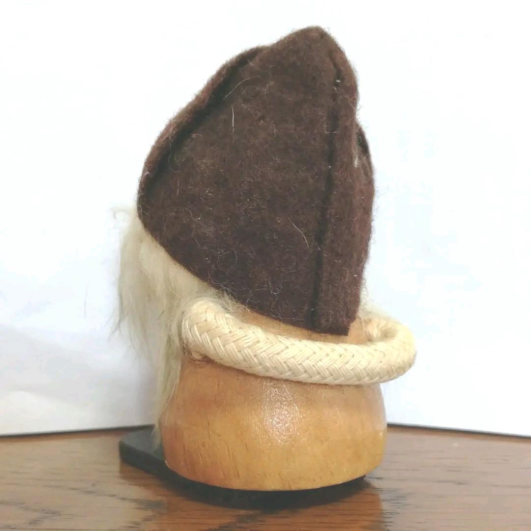 ヴィンテージ　木造りのお人形