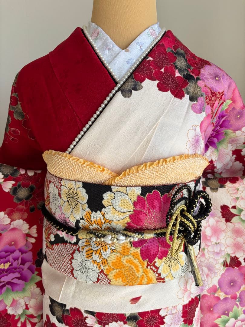 可愛い♡振袖フルセット（７点）　正絹　成人式　白・赤系