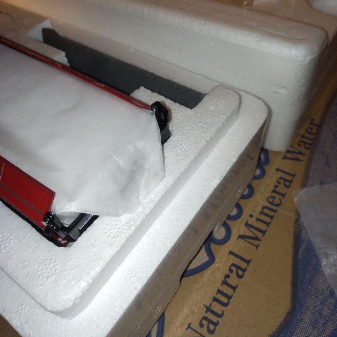 UDトラックス　クオンダンプトラック　1/43