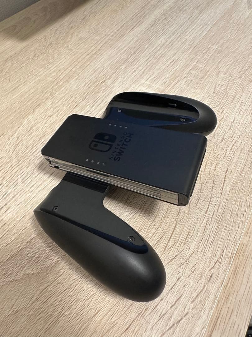 Nintendo Switch 本体　任天堂　ニンテンドースイッチ