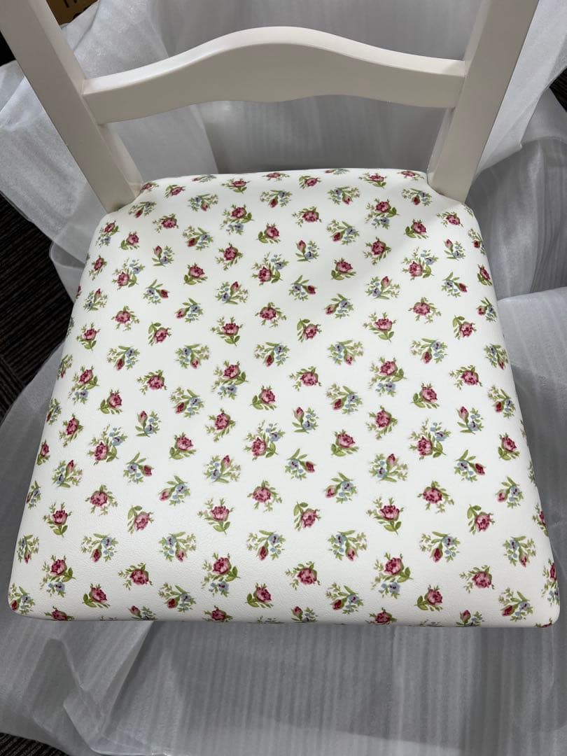 専用ページリリーホワイトリリジョンチェア椅子