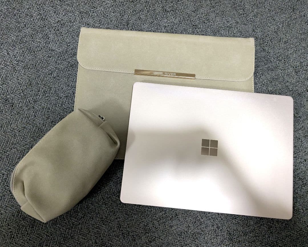 ケース付★MicrosoftSurface LaptopGo 238GB 8GB