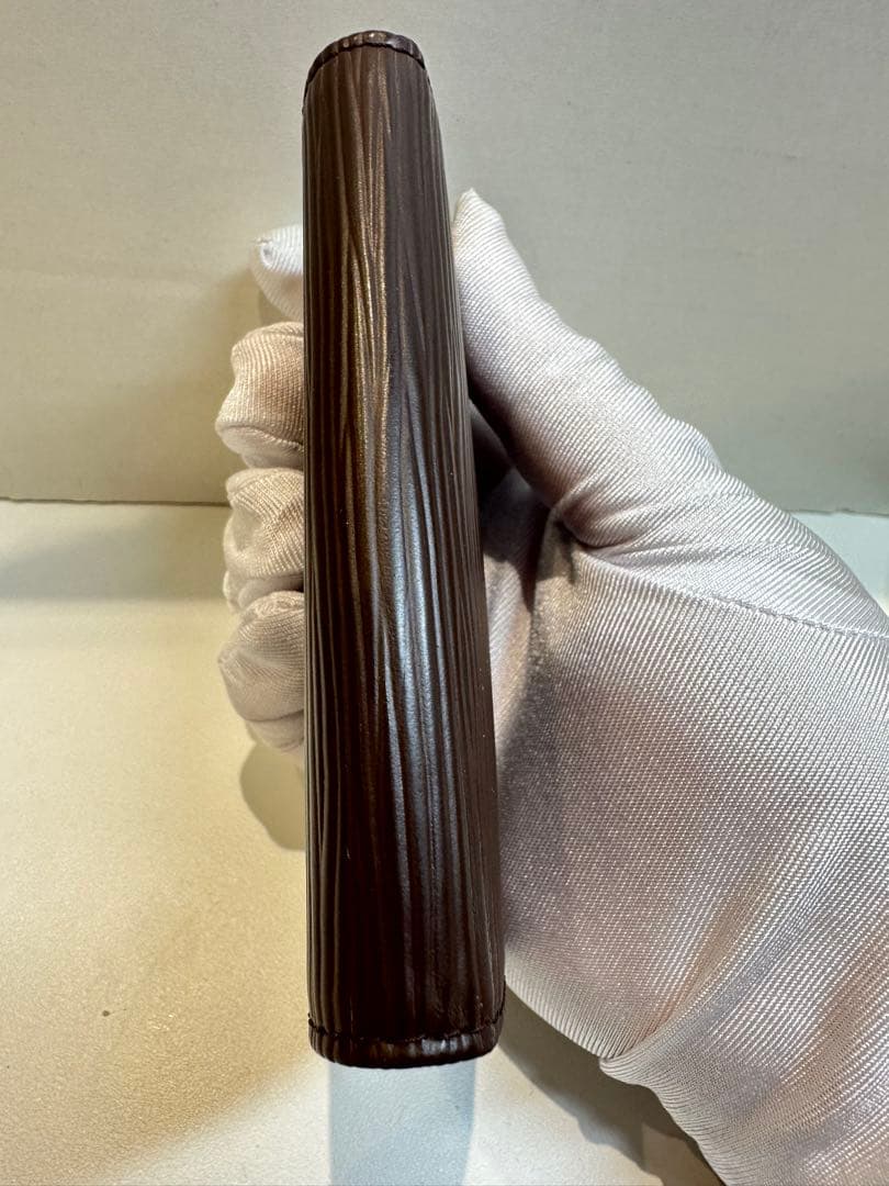 「未使用」ルイ ヴィトン エピ ミュルティクレ4連キーケース モカ ブラウン