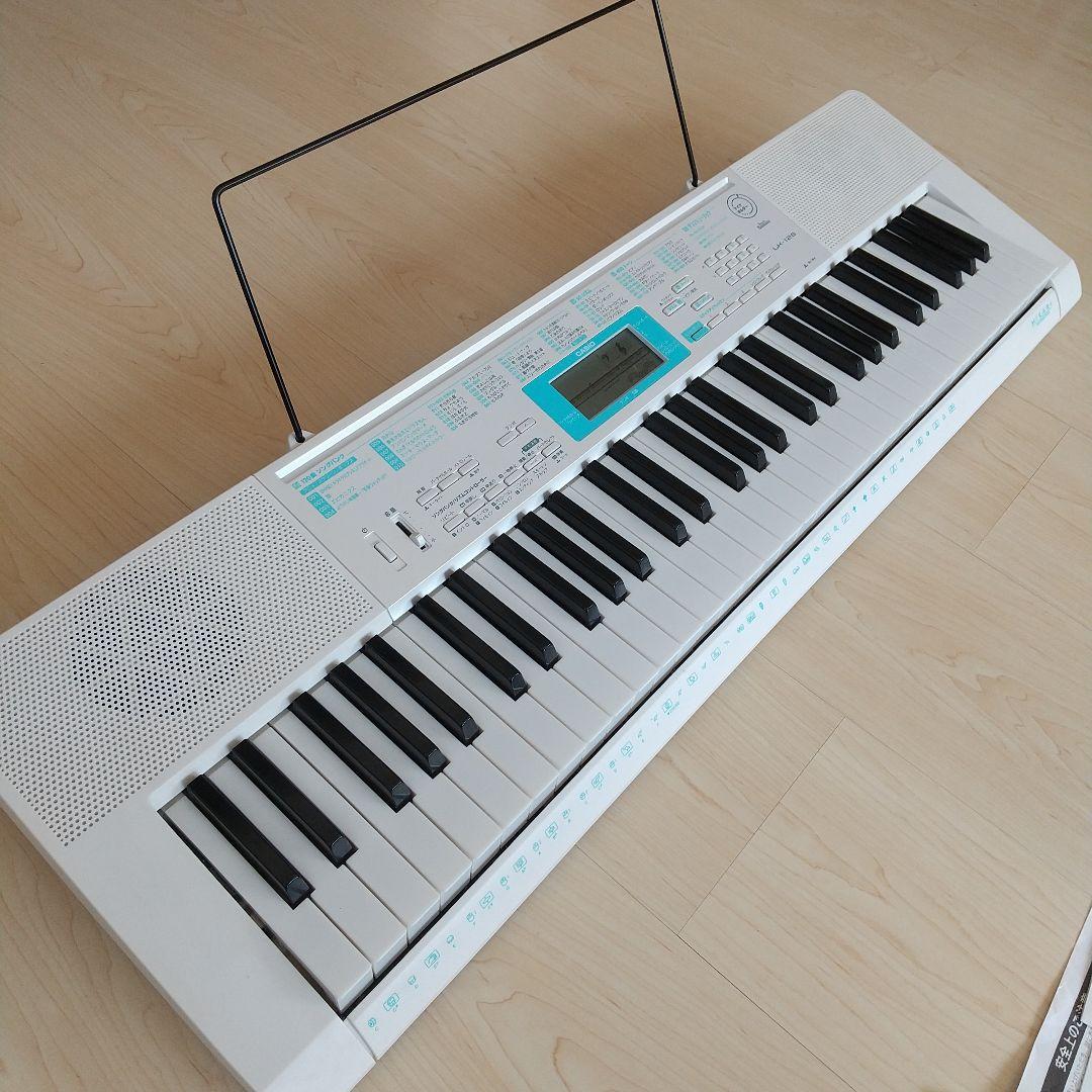 ☆★CASIO LK-128 ホワイト電子キーボード☆★