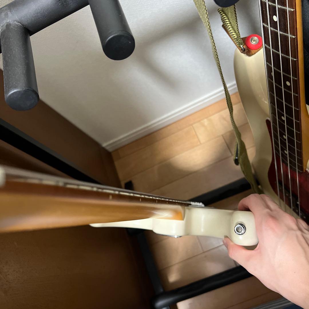 Godin Session HT ストラトタイプ　白　ギター