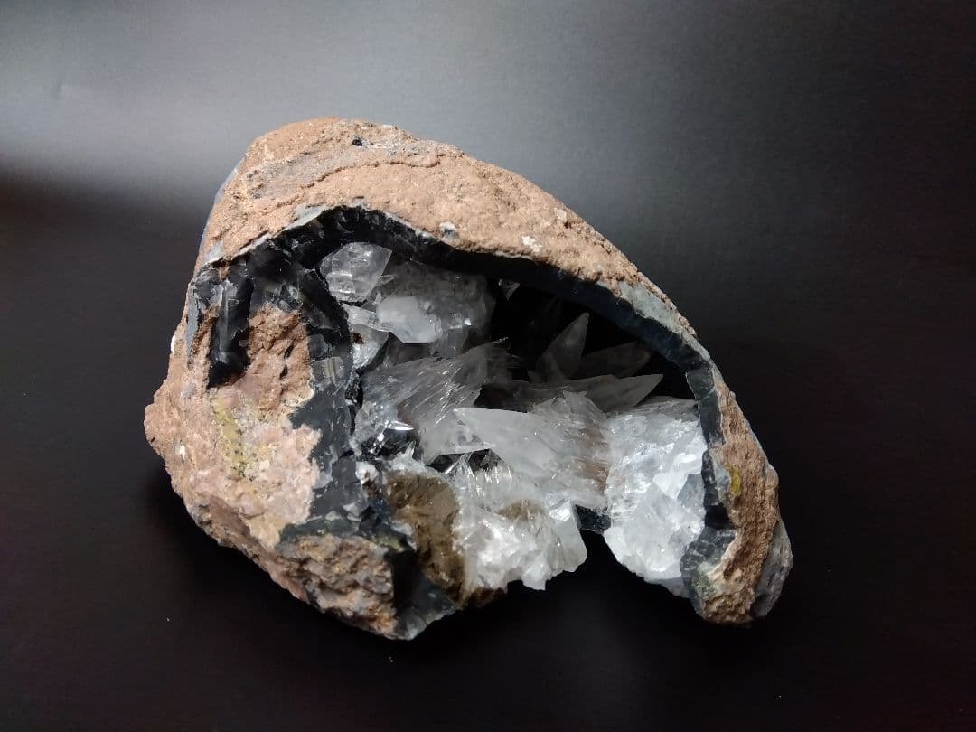 超希少品・約1.4kg・ステラビームカルサイト・世界に一つの原石・希少天然石