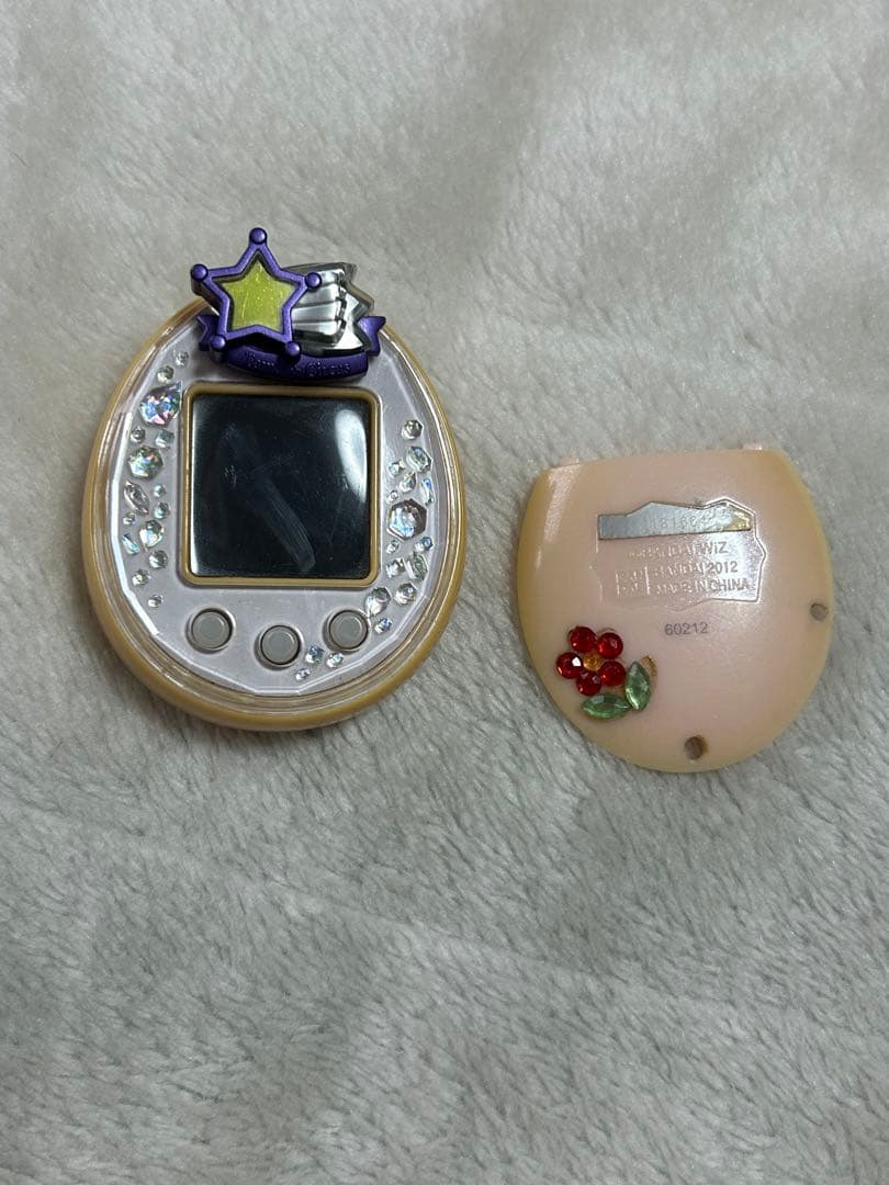 たまごっちピース Tamagotchi P's ジャンク品　パープル　返品不可