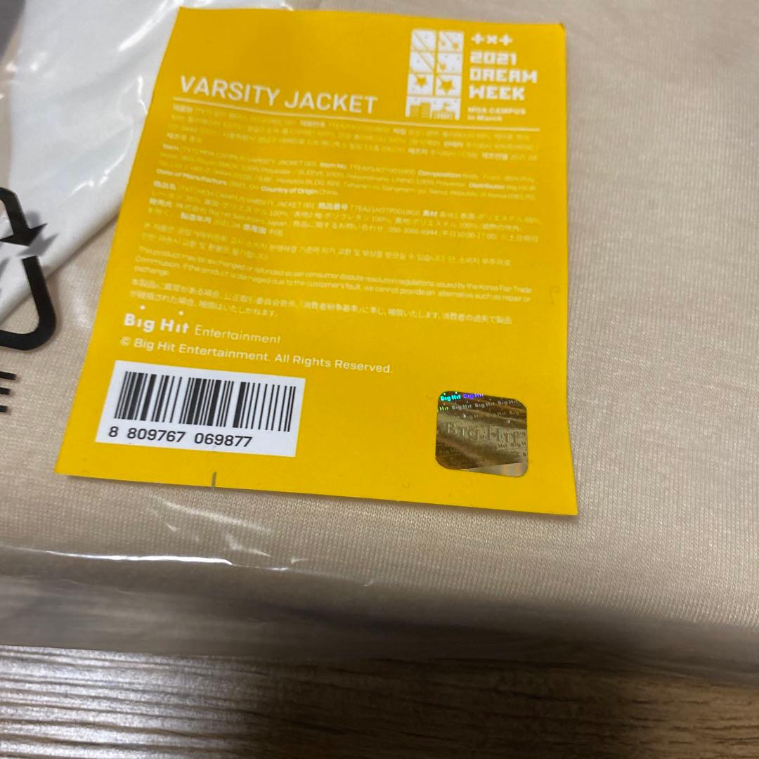 アイドル Tomorrow X Together  VARSITY JACKET