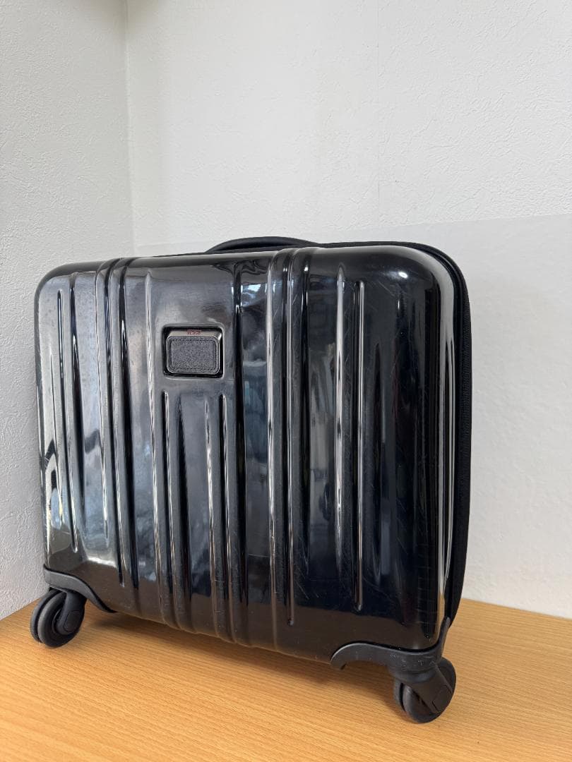 TUMI V3 キャリーケース 228004D 4ウィール 国内正規品 黒
