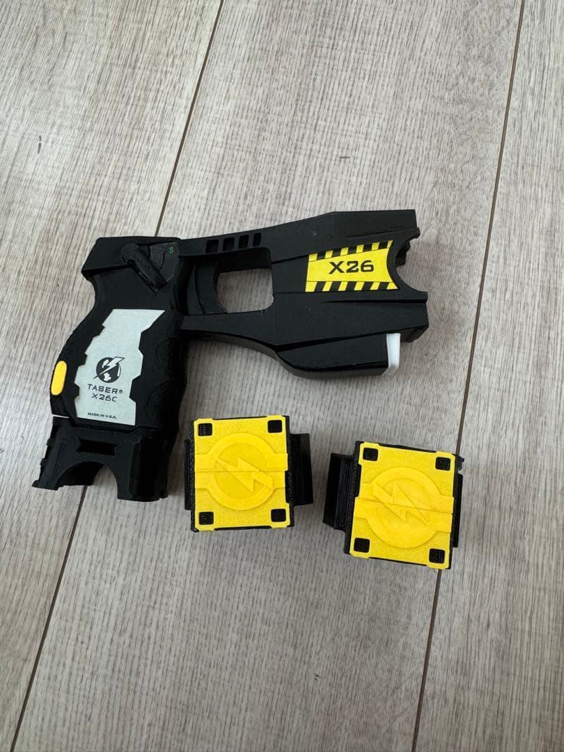 3Dプリンター製 TASERX26 テーザーガン