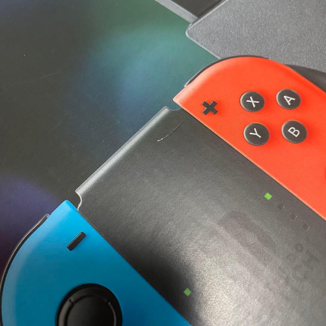 【備品全てあり】Nintendo Switch 本体 青/赤