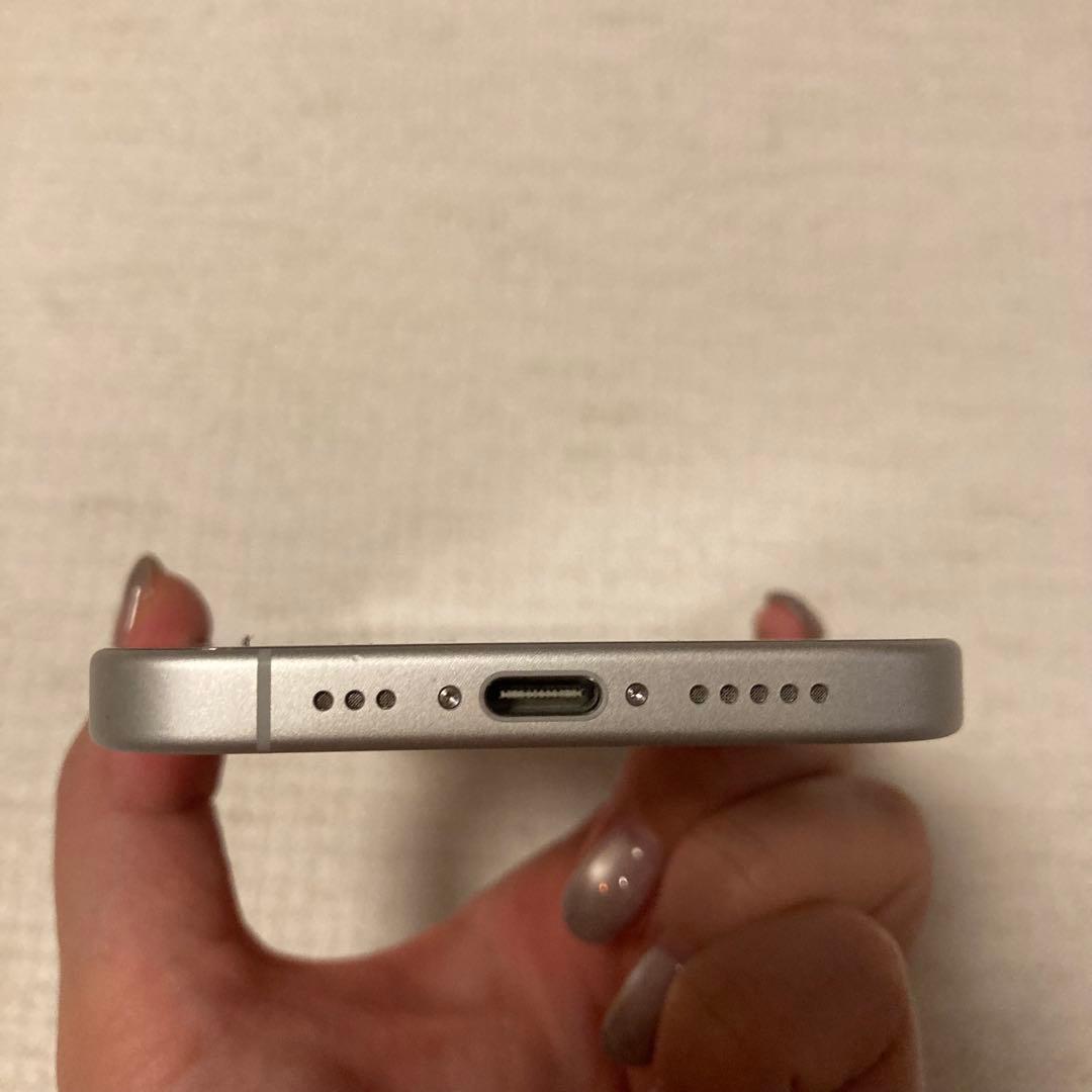 週末限定値引iPhone16 256GB ホワイト