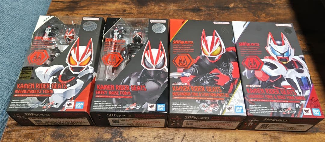 SHFiguarts 仮面ライダーギーツ 4体セット