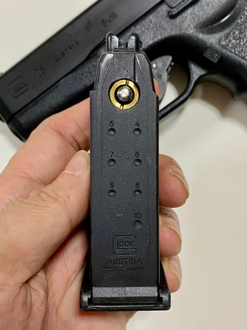 【週末セール】動確済　東京マルイ　グロック26 ガスブロ