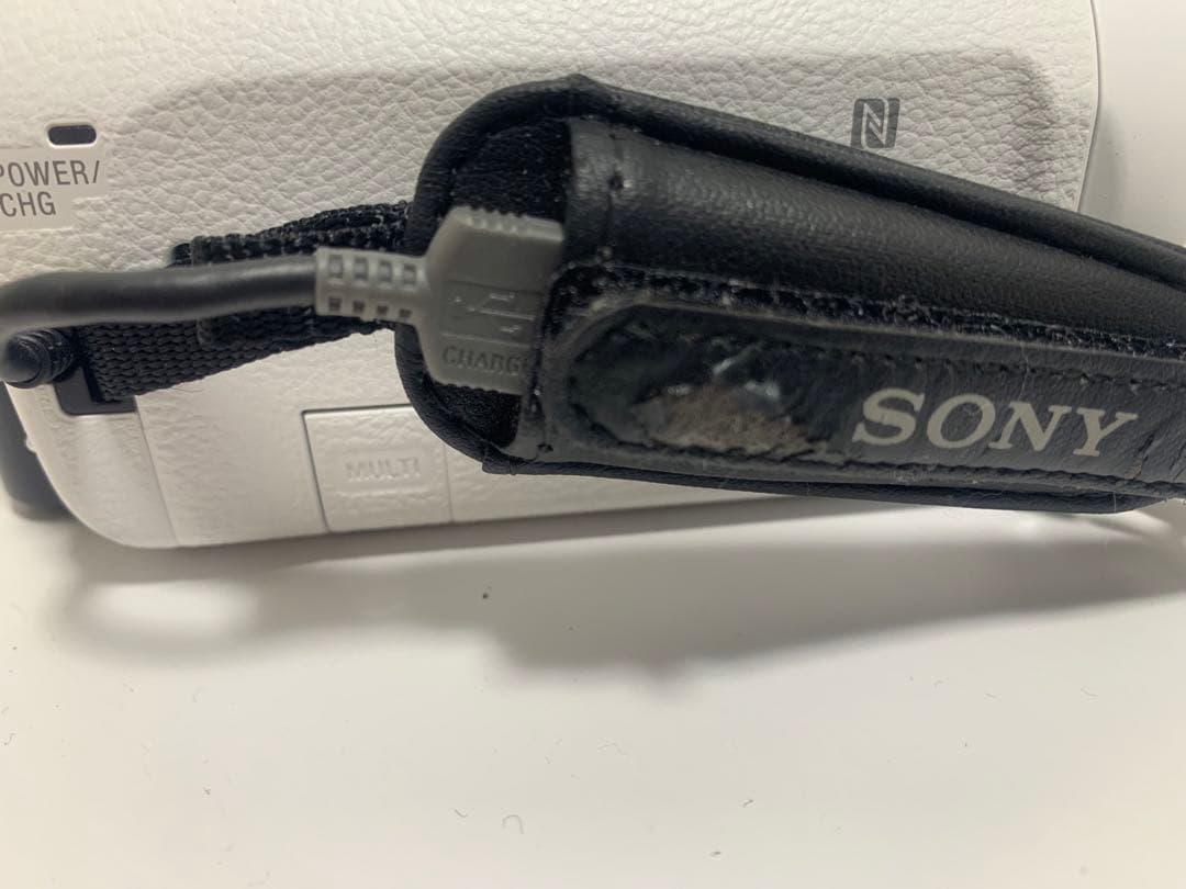 ＊美品＊　SONY HDR-CX675 ホワイト　ビデオカメラ本体　早い者勝ち！