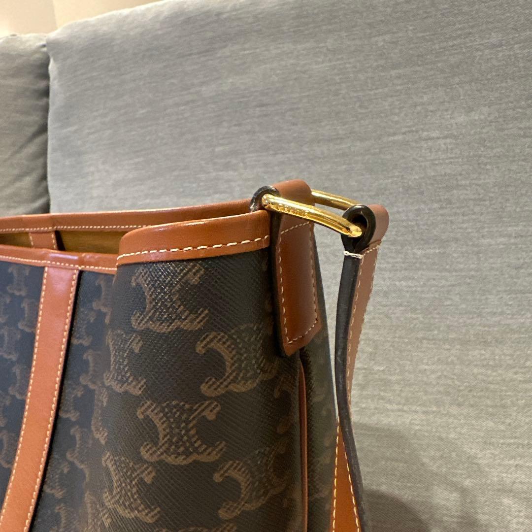 CELINE ミディアム バケット バッグ　トリオンフ