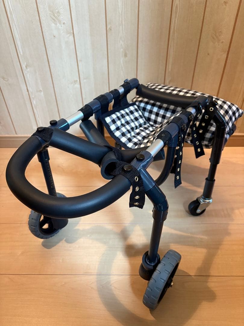 犬用車いす チェック柄