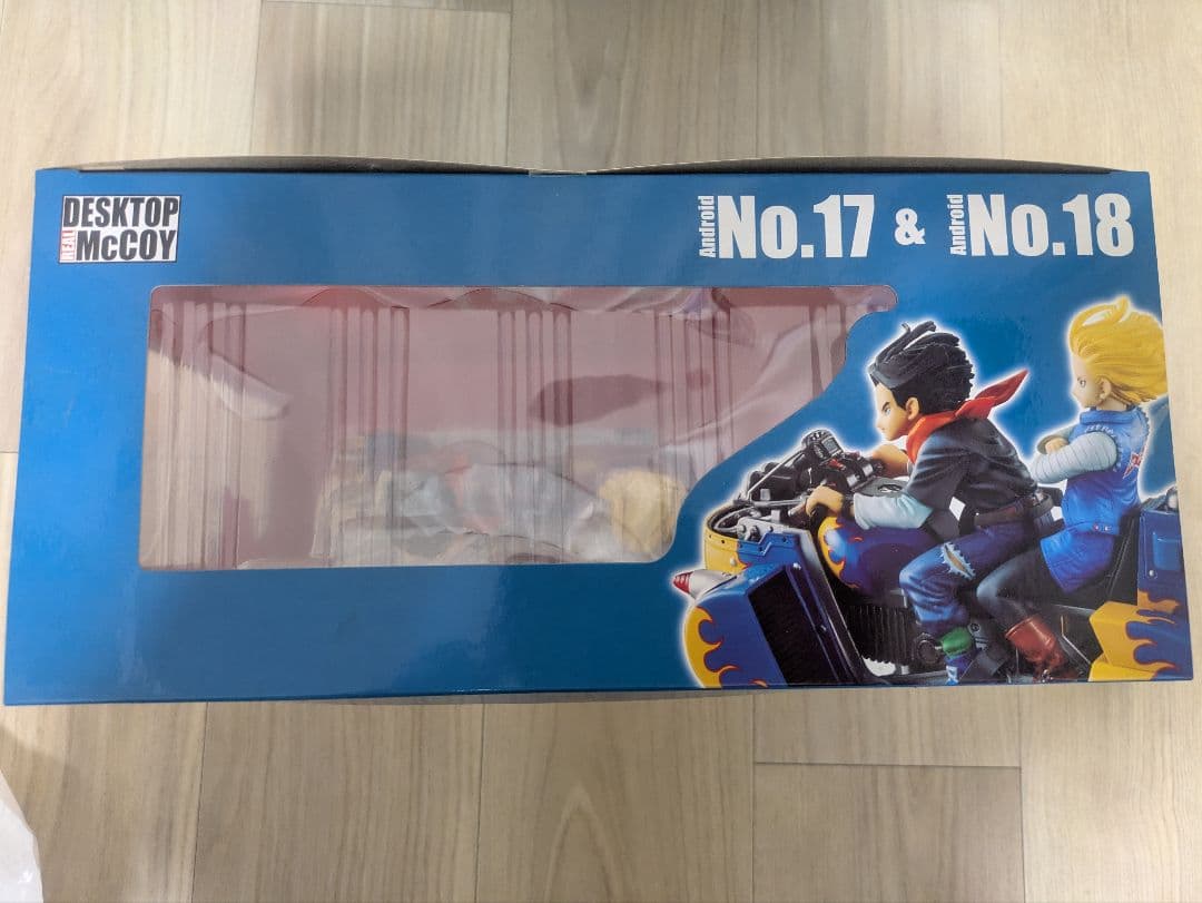 ドラゴンボールデスクトップリアルマッコイ　04 人造人間17号　人造人間18号