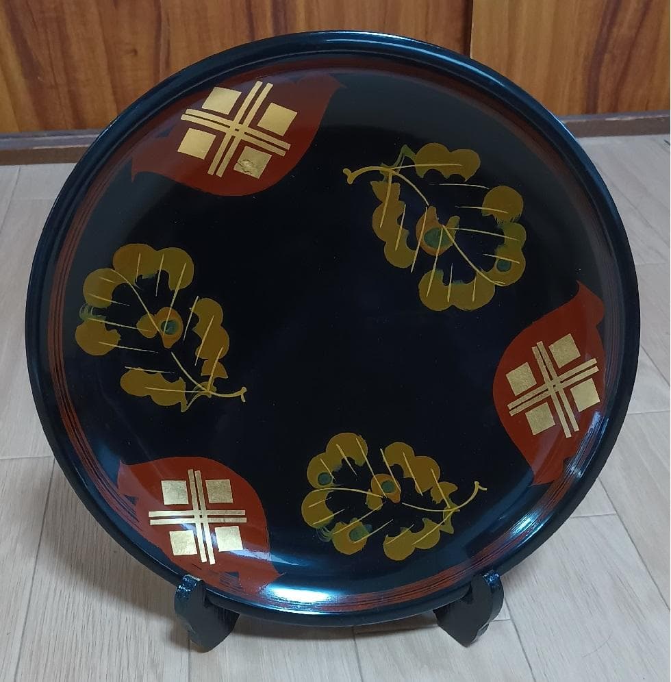 秀衡塗りの皿（盛器）　翁知屋