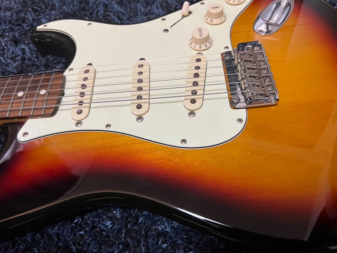 【値下げ交渉承ります！】fender Hybrid60s ストラトキャスター