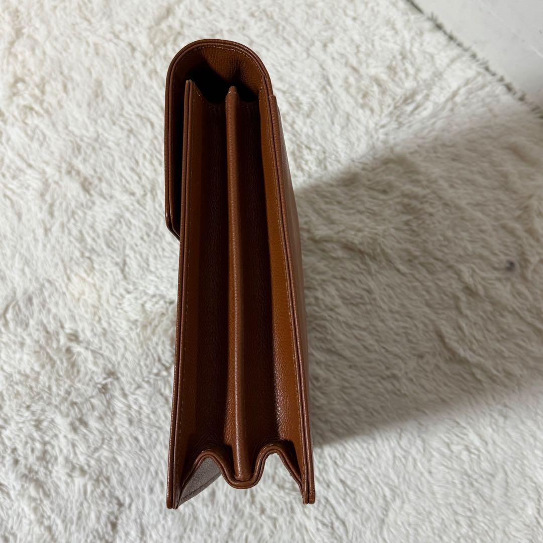 ⭐️未使用品⭐️　イヴサンローラン　カサンドラ　ブリーフケース　フラップ　レザー