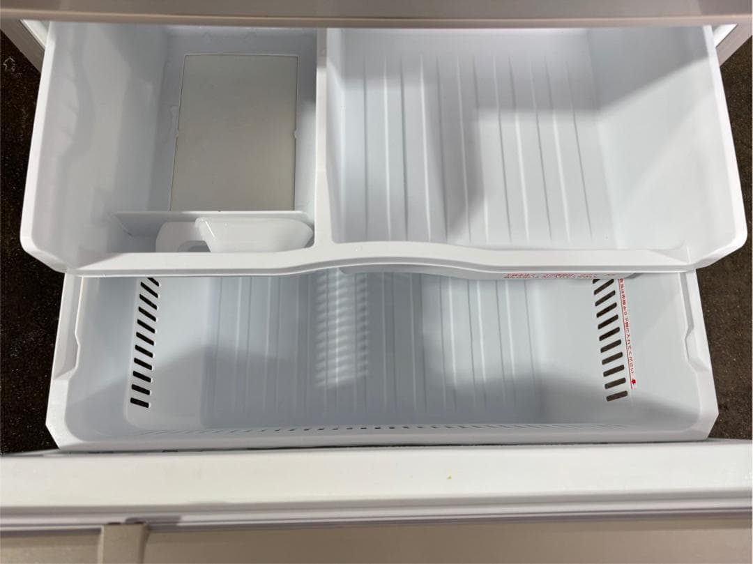 大阪送料無料★3か月保障付き★冷蔵庫★2017年★NR-C37FM-N★R-65