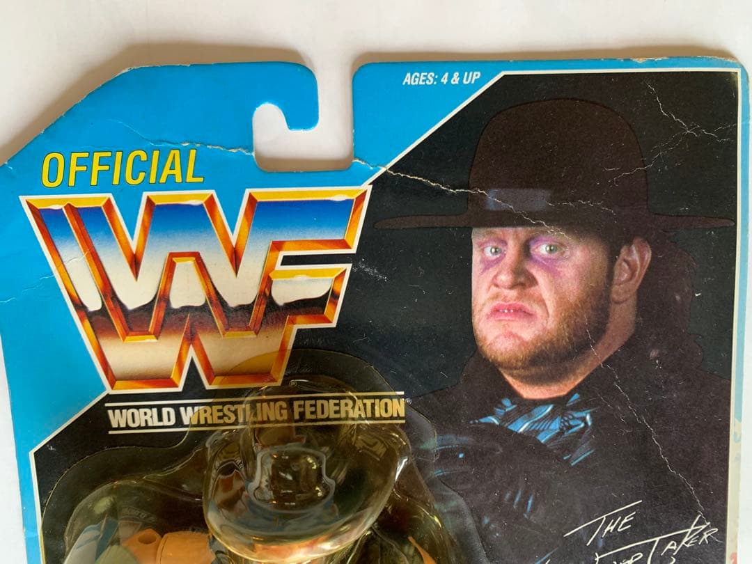 WWE WWF アンダーテイカー フィギュア　ハズブロ