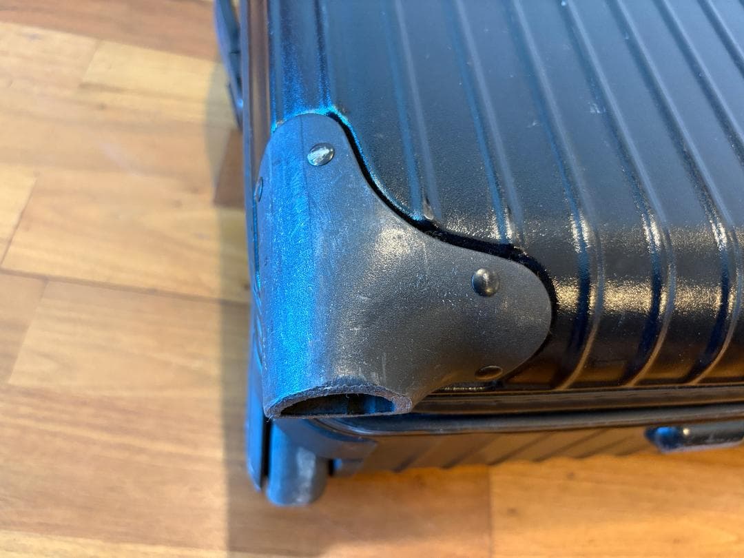 Y*o様 Rimowa 2輪 サルサ 33L ブラック 機内持ち込み可