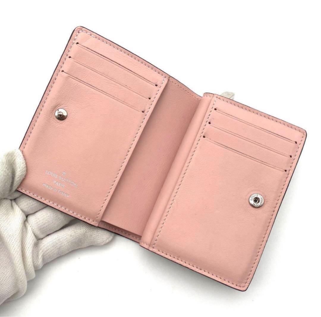 ルイヴィトン モノグラム マヒナ ポルトフォイユ クレア 二つ折り財布 ホワイト