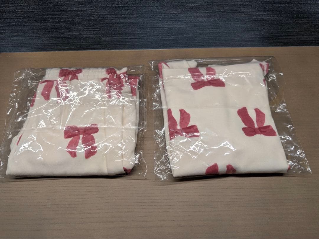 【新品未使用】ジェラードピケ　ベビー服　キッズ服　上下　リボン柄