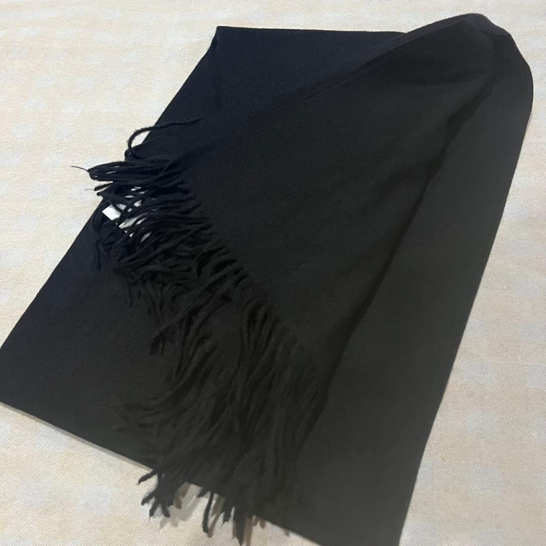 ど*ん様 美品 ジョンストンズ カシミヤ100％ 大判ストール ミッド ブラック